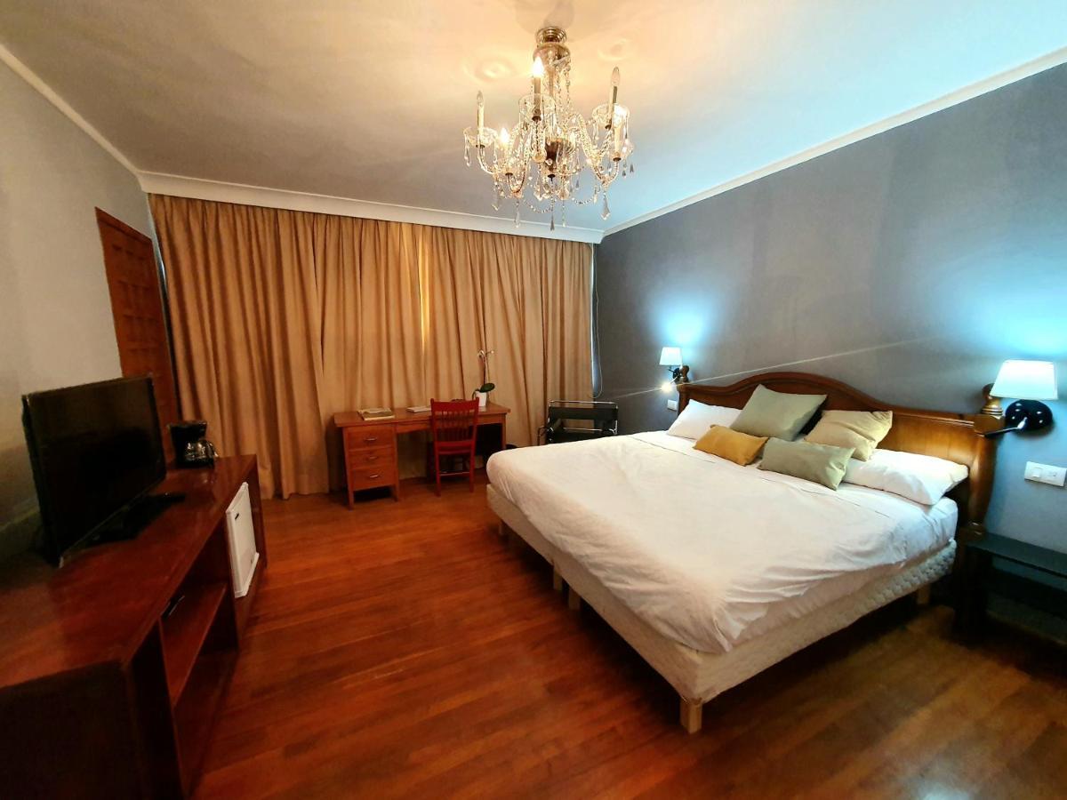 Lindas Suites Eugenio Sue Mexico City Exterior photo