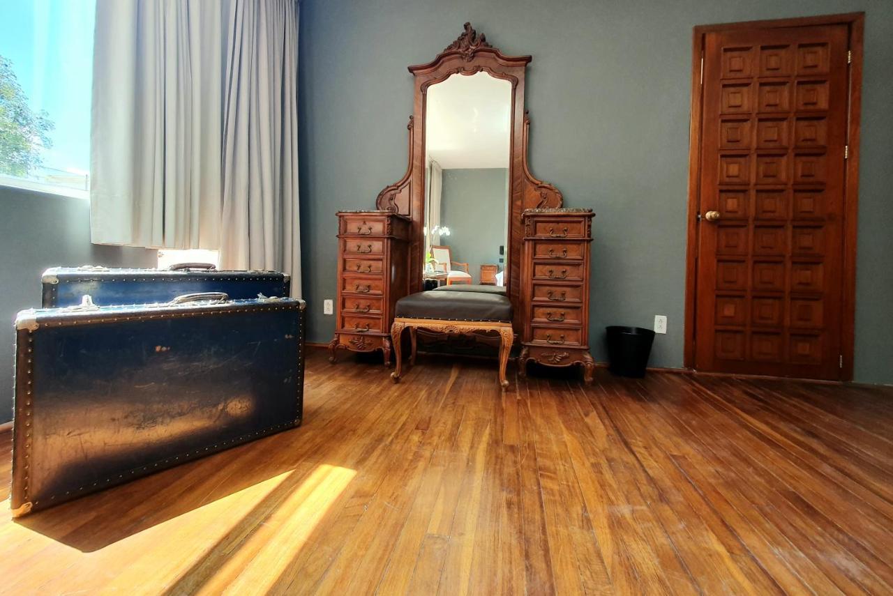 Lindas Suites Eugenio Sue Mexico City Exterior photo